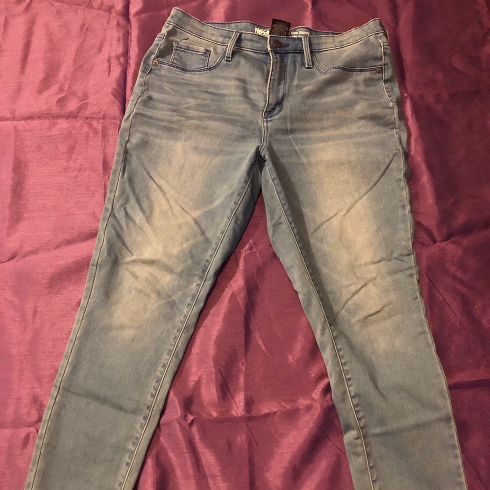 Mossimo jeans